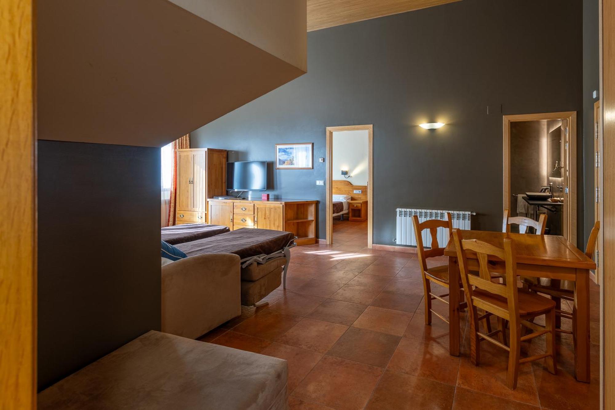 Apartaments Sant Moritz Аринсал Экстерьер фото